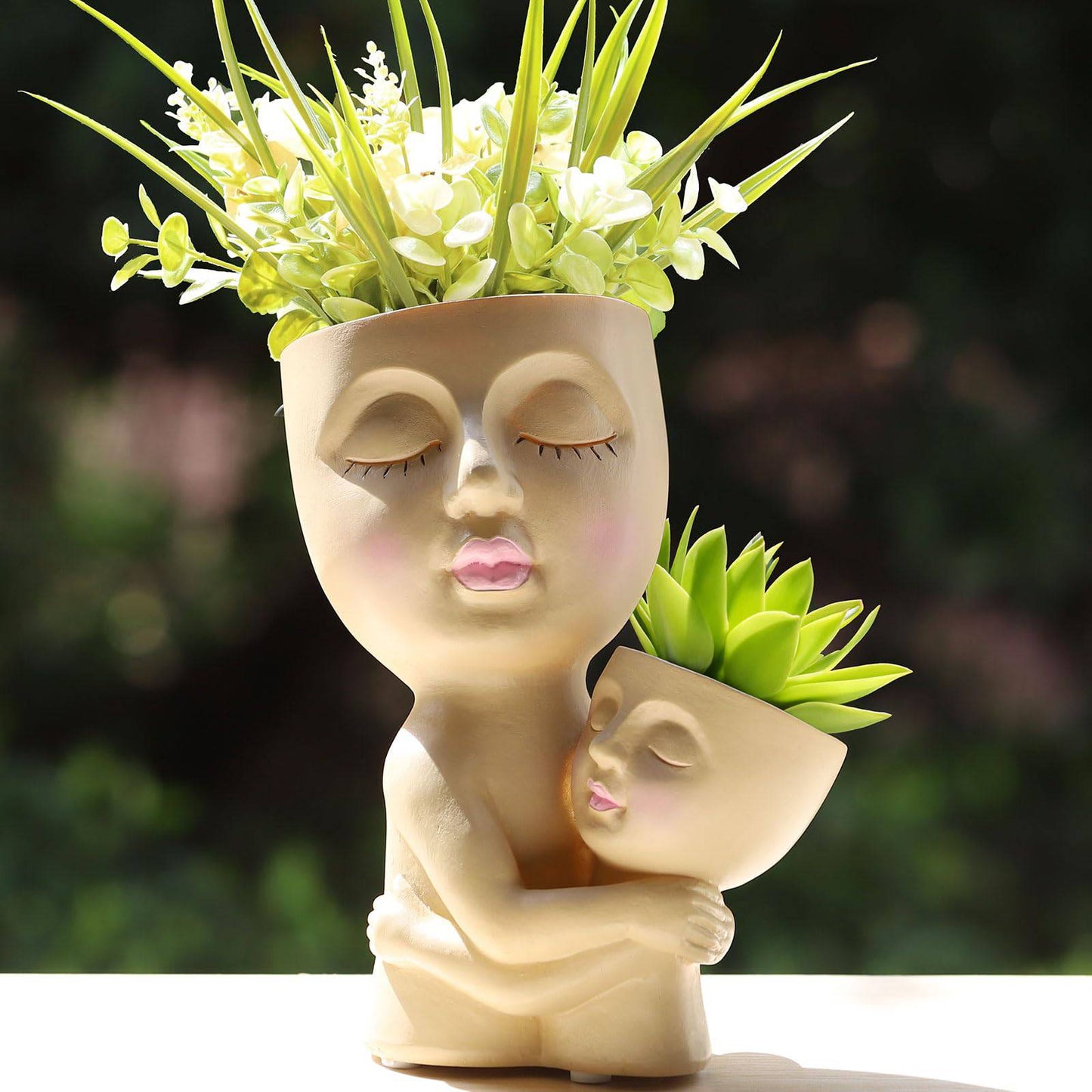 DAMEING Face Planters Pots Head, Mom Gift Flower Pots for Indoor & Outdoor Plants, Resin Succulent Face Planter with Drainage Hole, Cute Double Head Face Pot in One - Gift for Mommy - Plantonio